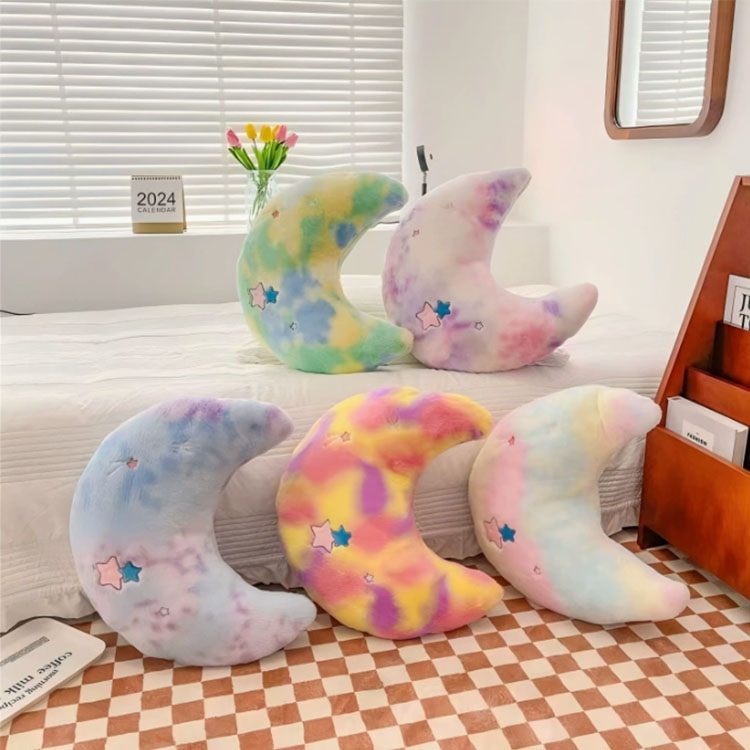 Yndig måneformet pude